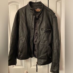 Harley Davidson - leather biker jacket - mint condition - amazing condition